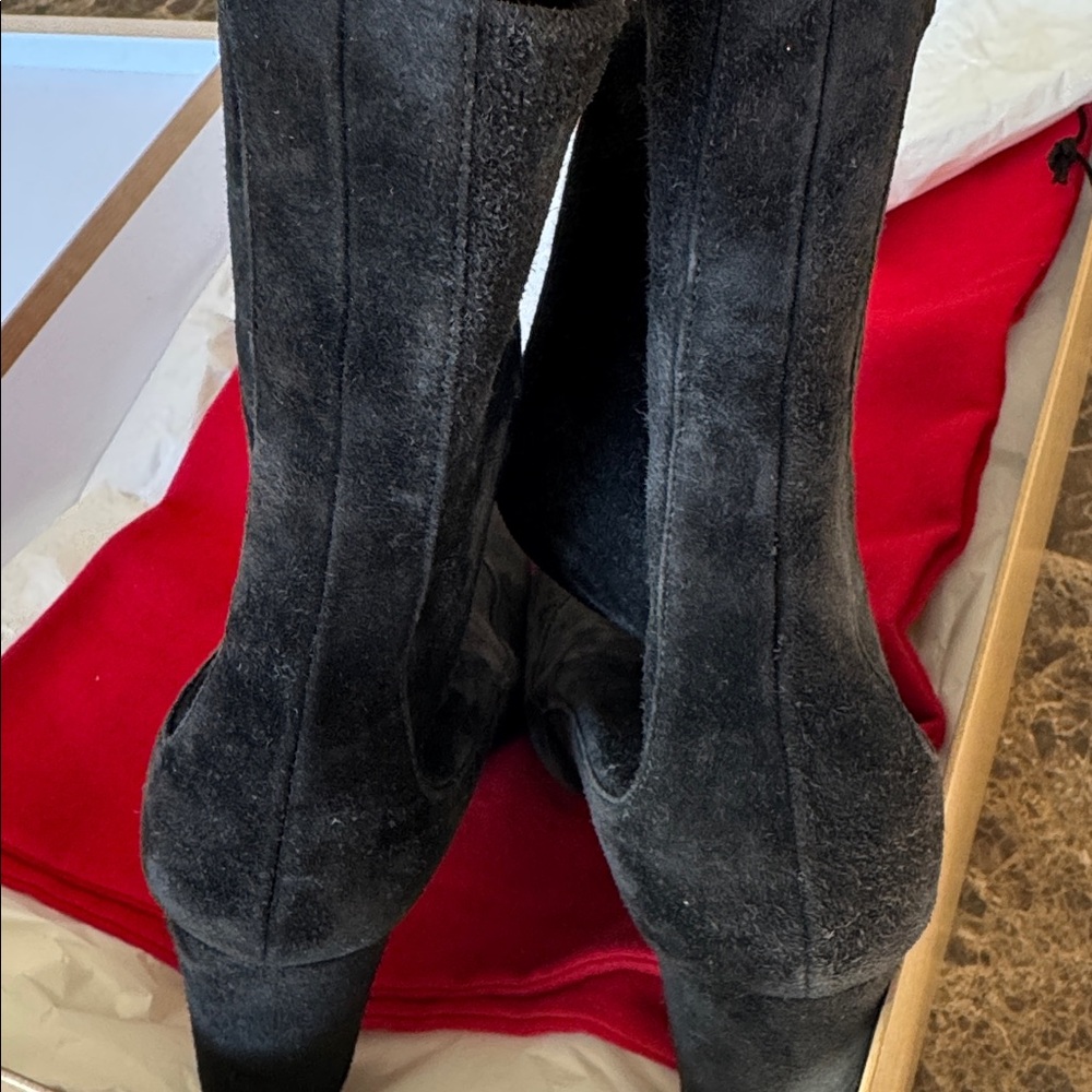 Christian Louboutin gena 85mm stretch boot bootie black suede sz 38.5 - Picture 13 of 13